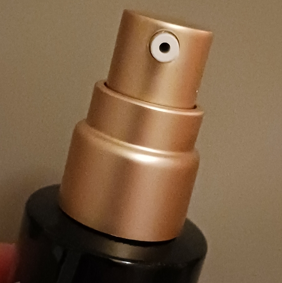 Biossance Squalane + Retinol Night Serum - Picture 3 of 16